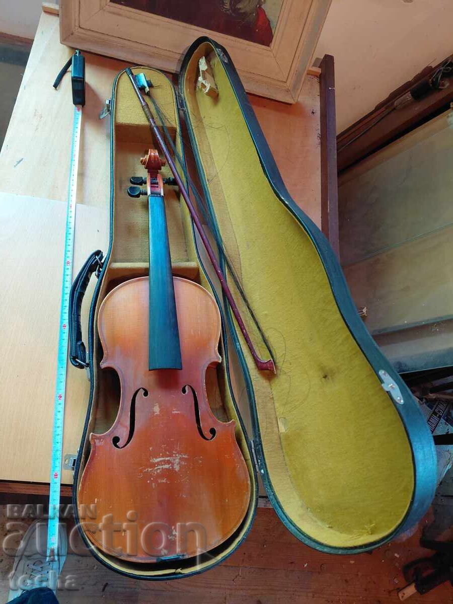 vioară veche Stradivarius, cu toc vioară veche Stradivarius, cu toc