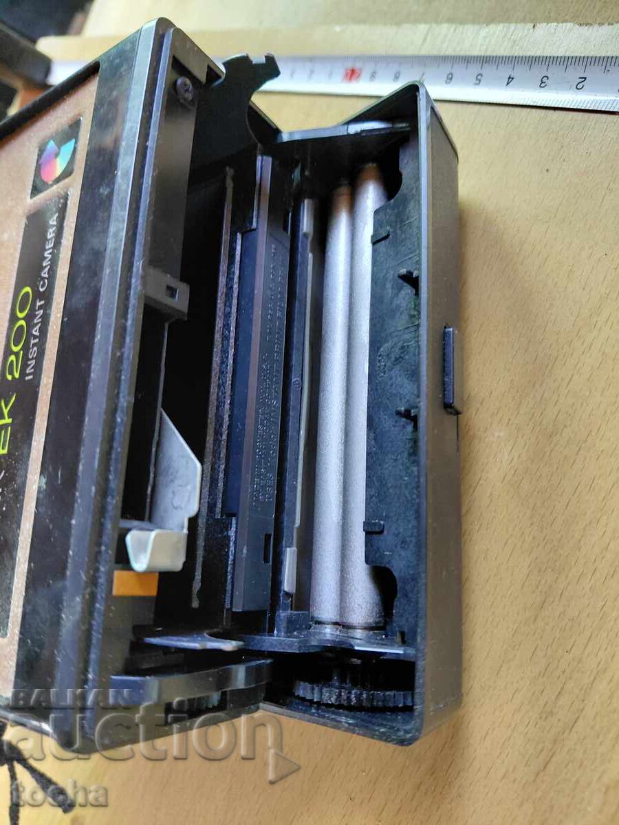 Livrarea aparat foto vechi Kodak Livrarea aparat foto vechi Kodak