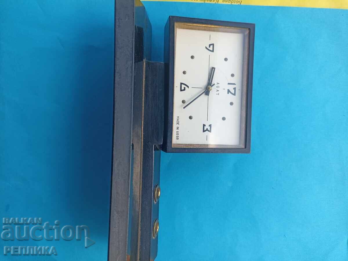 Agat table alarm clock