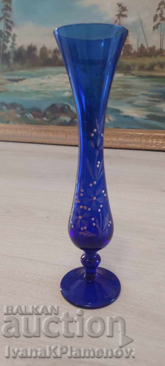 Licitație Vază vintage din sticlă albastră cu cutia originală