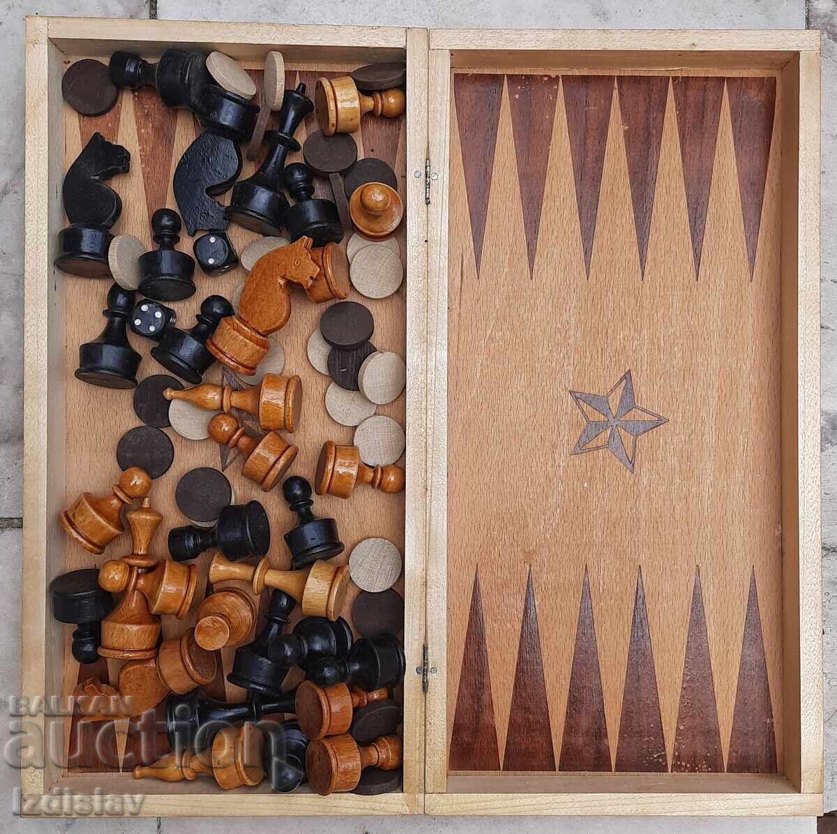 Licitație Șah și table din lemn