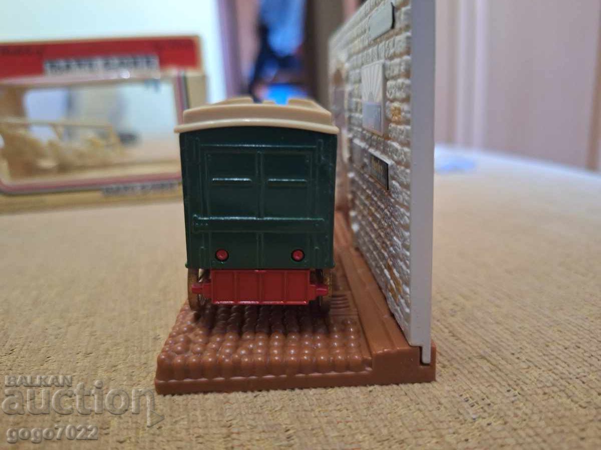 MODEL LLEDO ANGLIA 1/49 - 5