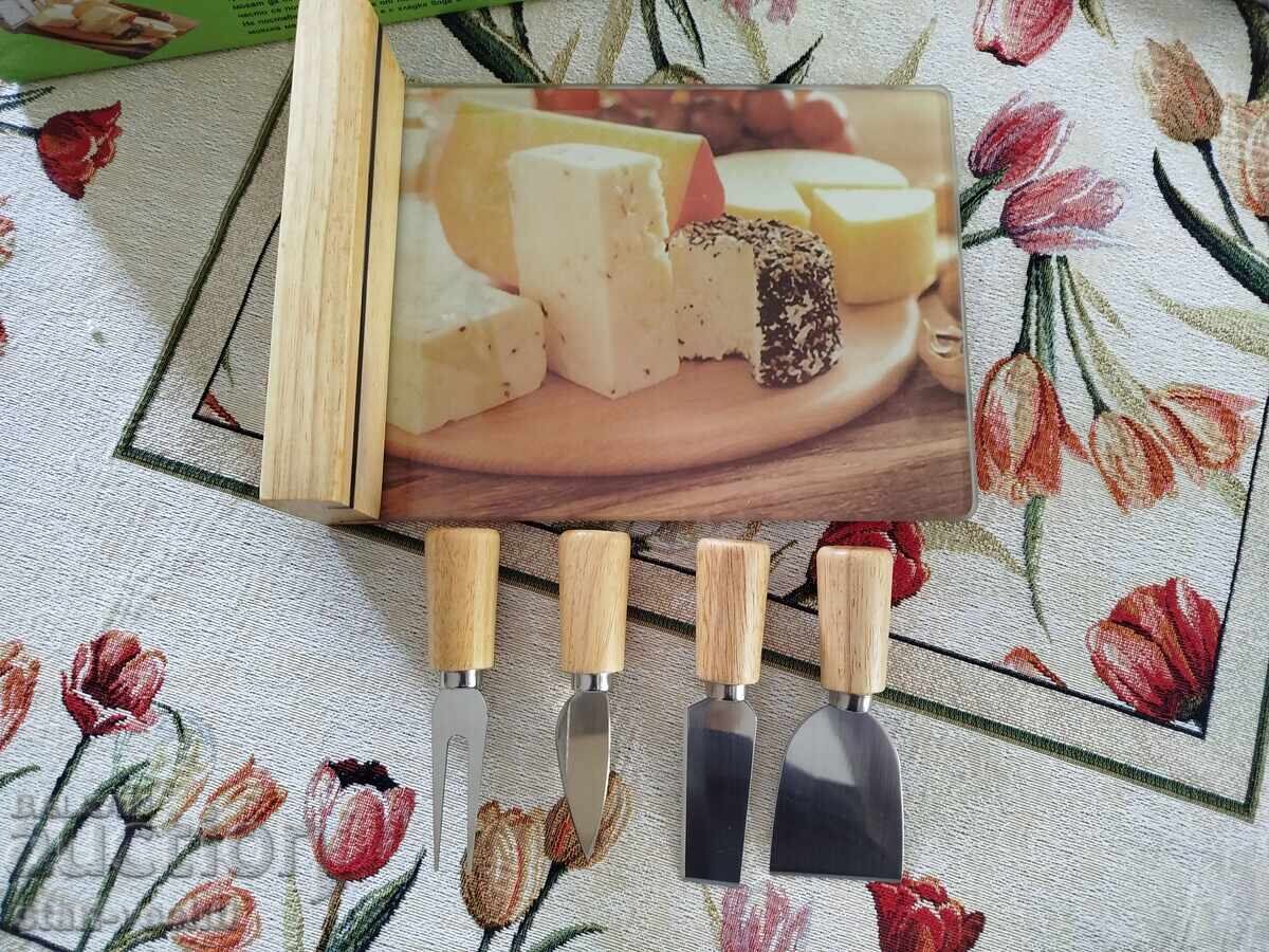 Auction  Cheese set