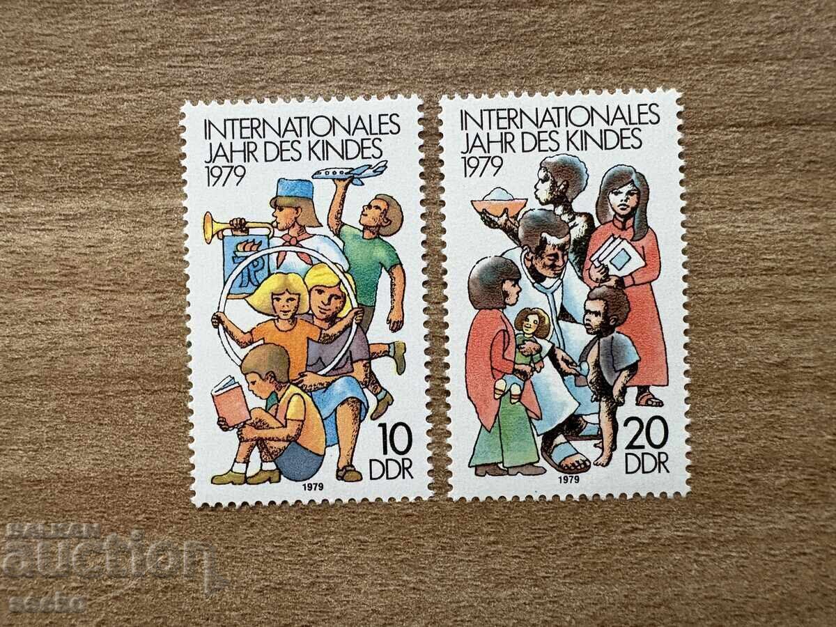 ΓΔΛ - Έτος του Παιδιού (1979) MNH ΓΔΛ - Έτος του Παιδιού (1979) MNH