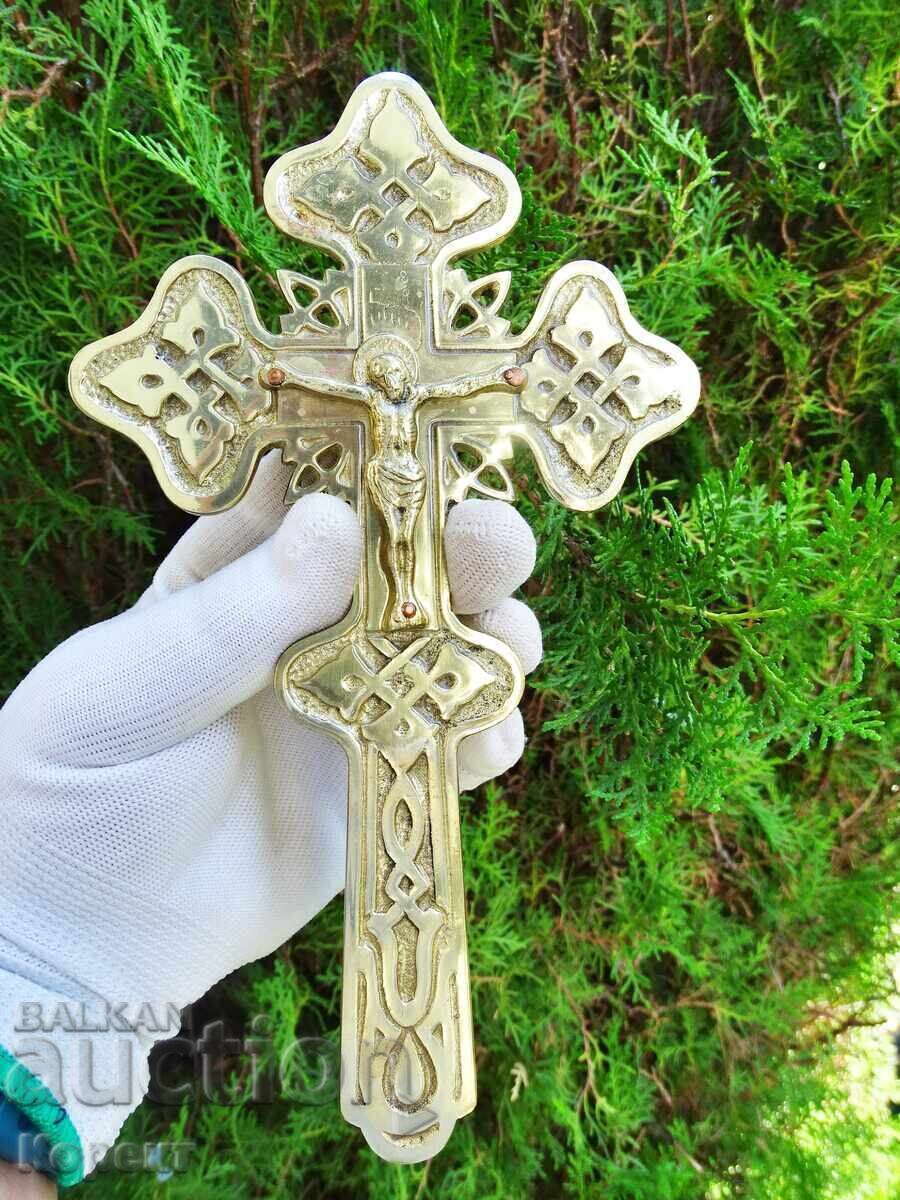 Cruce ortodoxă preoțească din bronz, crucifix