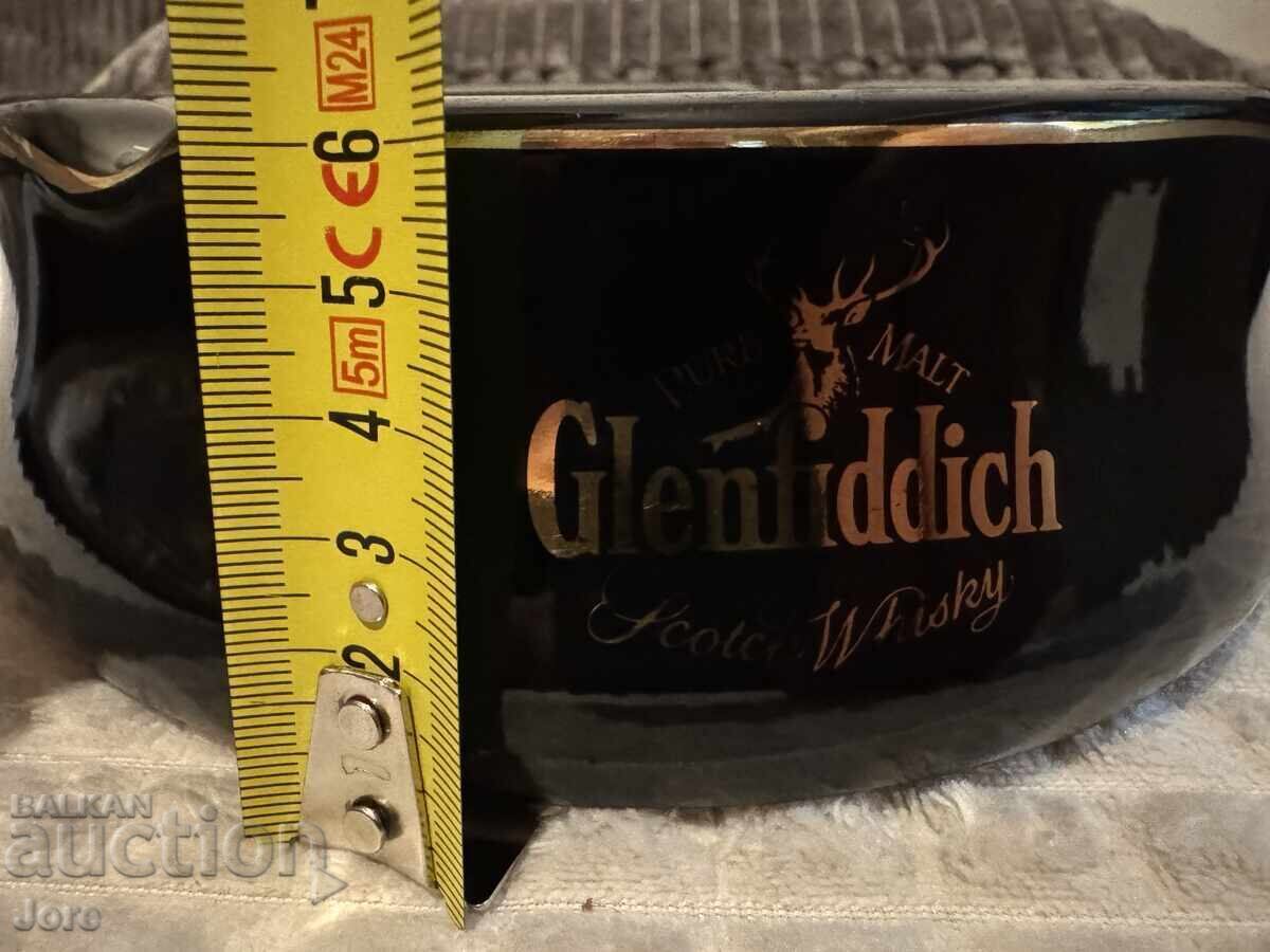 Παράδοση μεγάλο πορσελάνινο σταχτοδοχείο Glenfiddich whisky