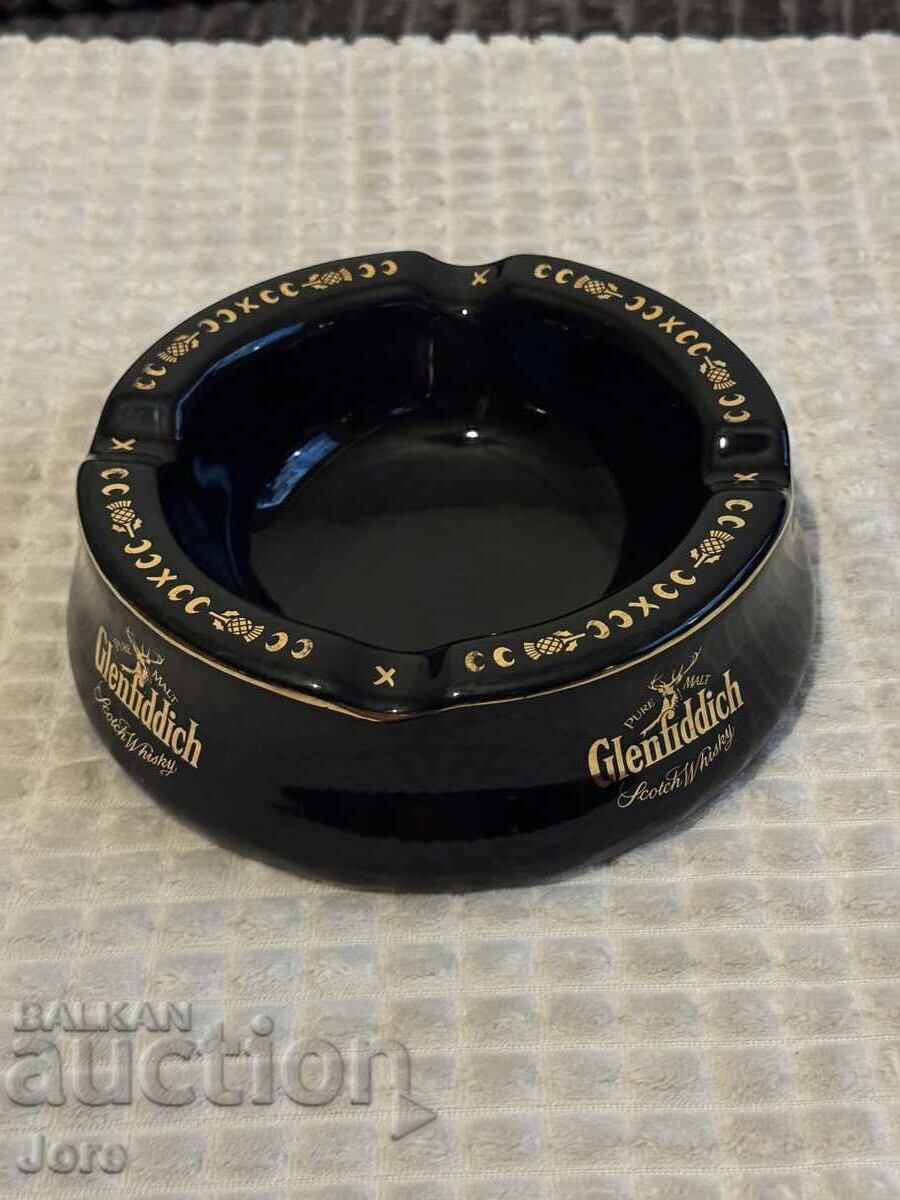 μεγάλο πορσελάνινο σταχτοδοχείο Glenfiddich whisky