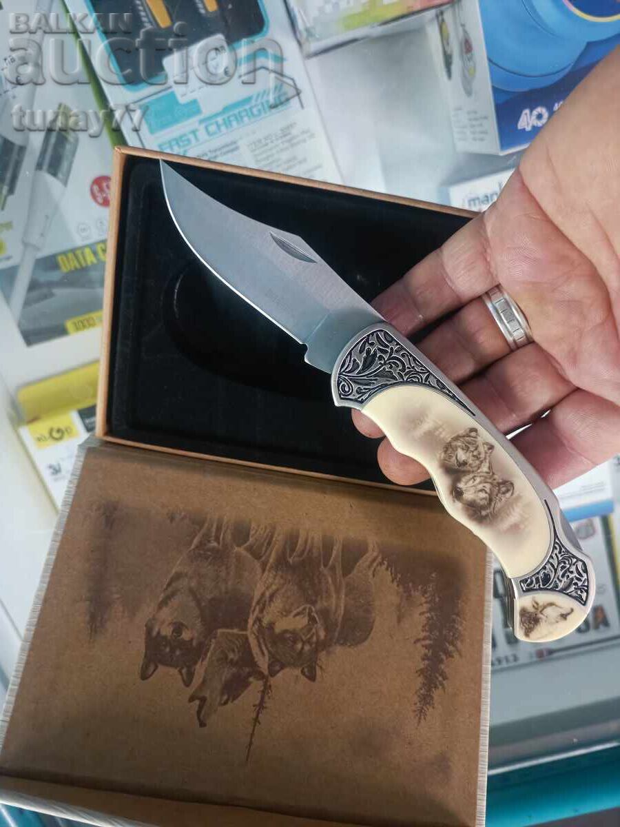 Нож Ahelos, Вълци, Сгъваем, Подаръчна кутия, Сребристо с цена € 5.50 | 10.76 лв.