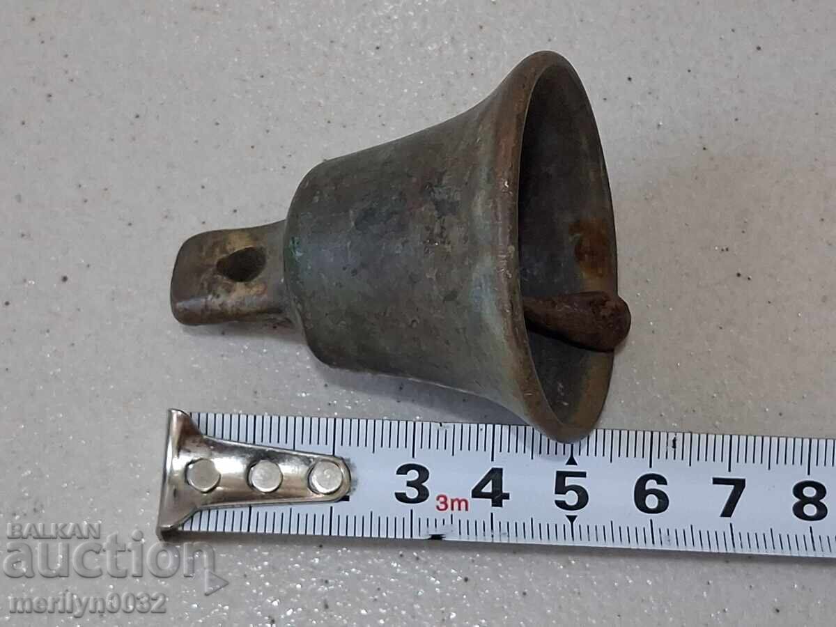 Delivery of Old bronze bell, bell, chan, clapper, chime