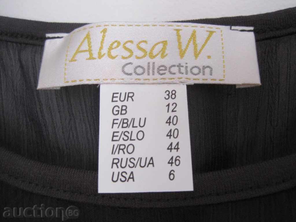 Delivery of New Alessa W Collection Tunic