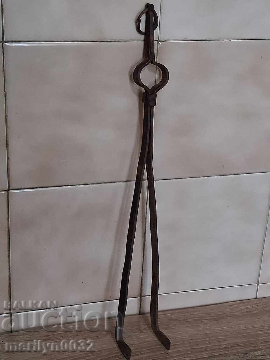 Παλιό ντιλάφι, λαβίδα, σφυρήλατο σίδερο για φούρνο