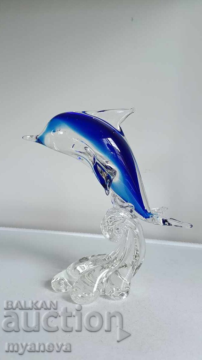 Kristalna statuetka na delfin cu preț € 50.00 | 97.79 BGN
