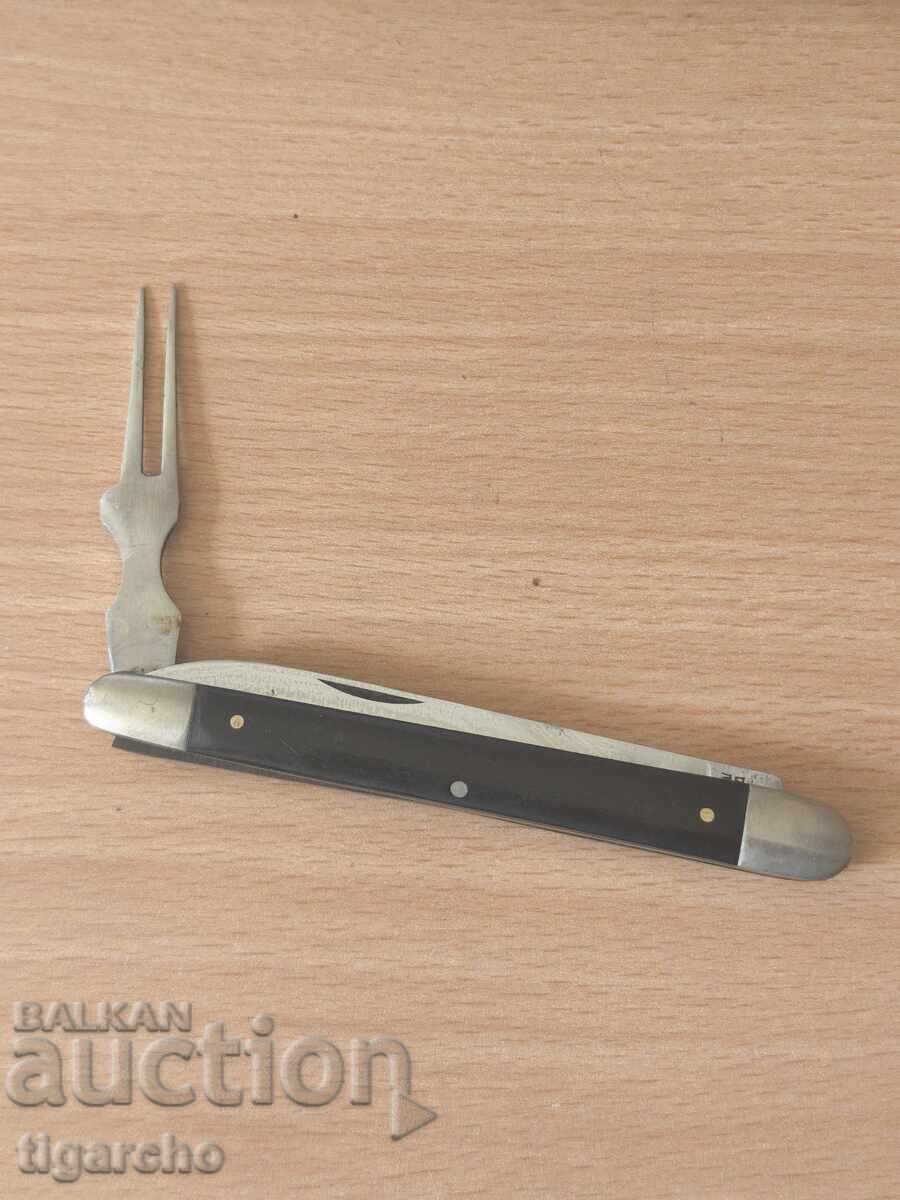 Licitație Cuțit pliabil vechi Licitație Cuțit pliabil vechi