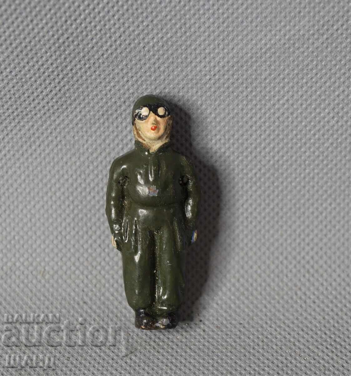 Jucărie veche figurină soldat pilot de avion