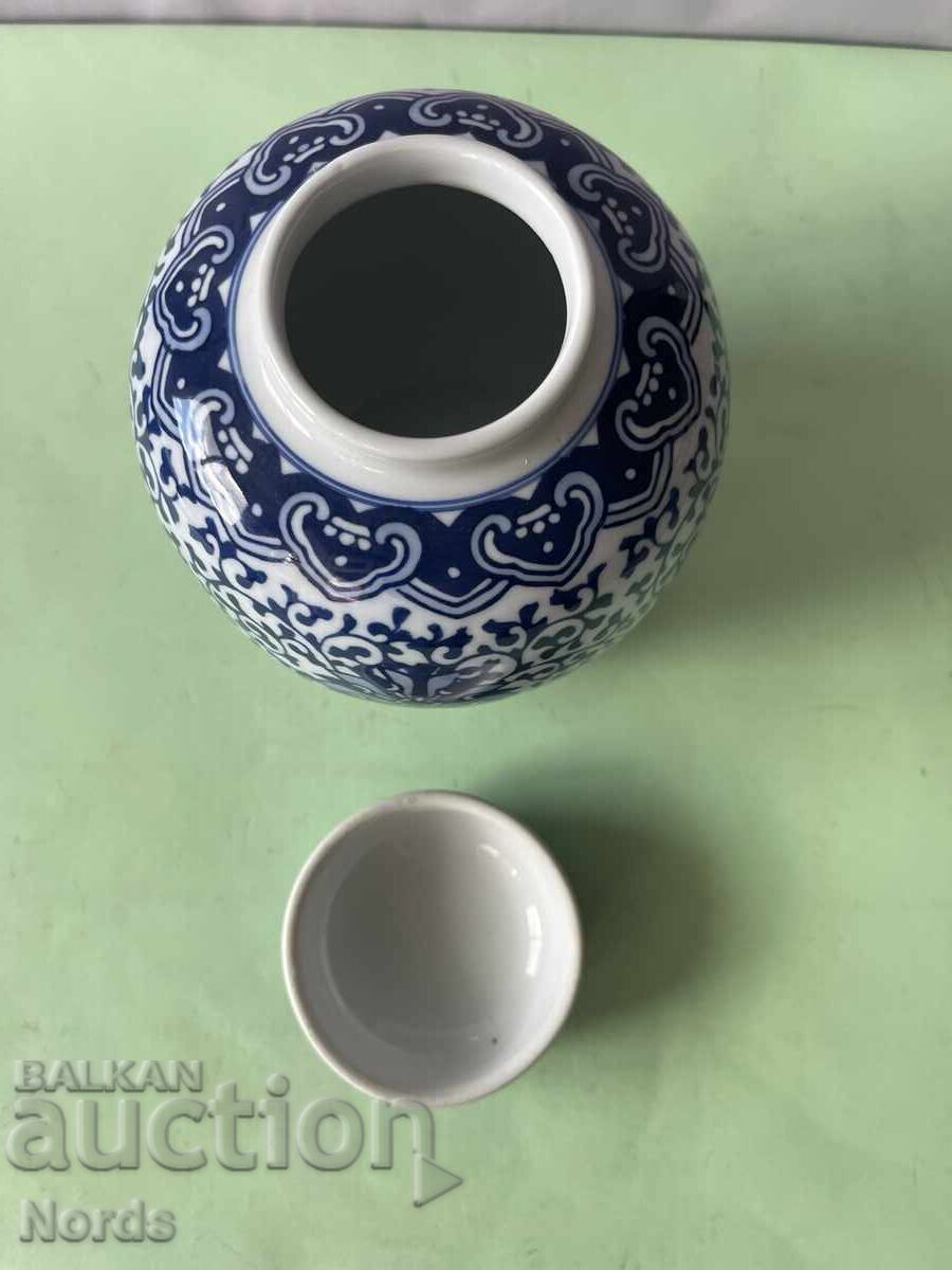 Beautiful ginger jar with price € 0.01 | 0.02 BGN Beautiful ginger jar with price € 0.01 | 0.02 BGN