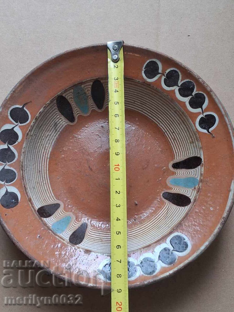 Licitație Oală veche de lut, ceramică, farfurie