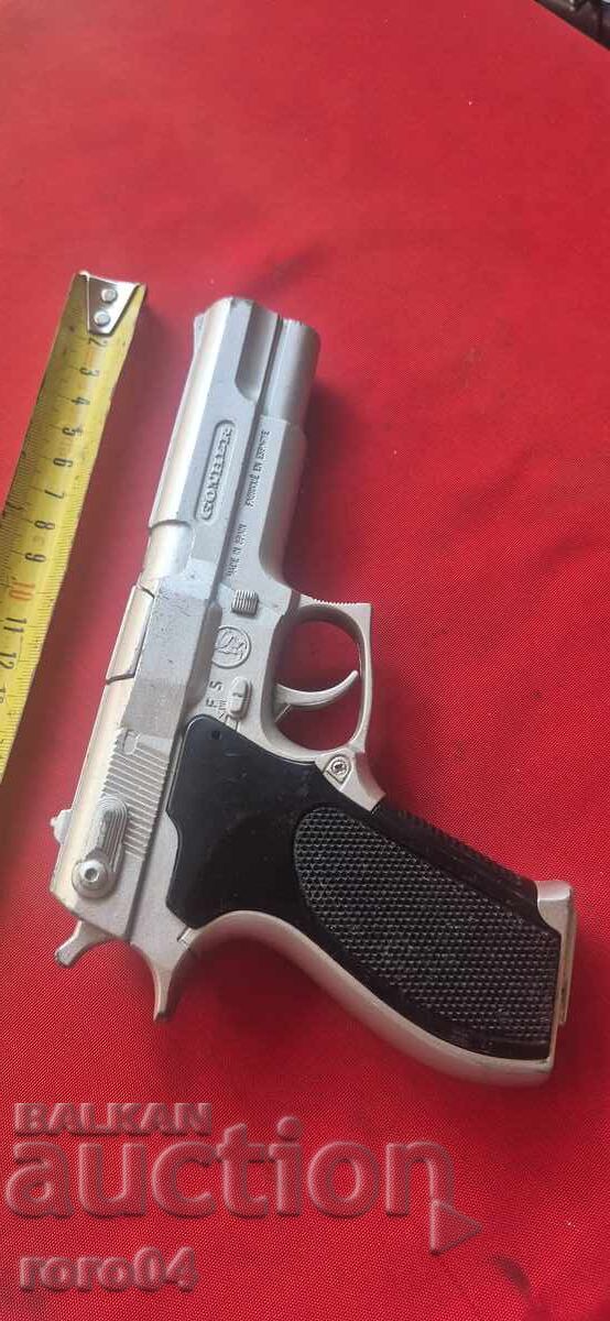 PISTOL METALIC CU CAPSE PENTRU COPII