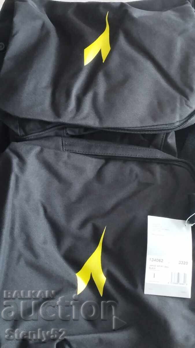 Livrarea Geantă sport DIADORA mărime medie 55/30/30 cm. Nouă