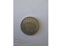 Moneda 4