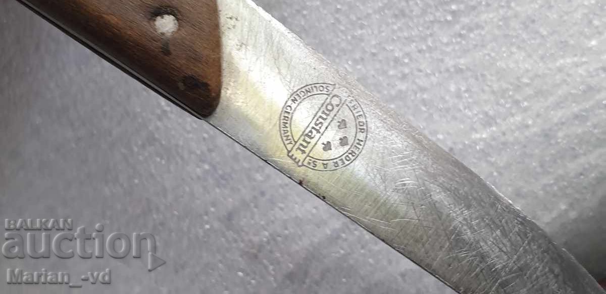 An old knife with price € 20.00 | 39.12 BGN