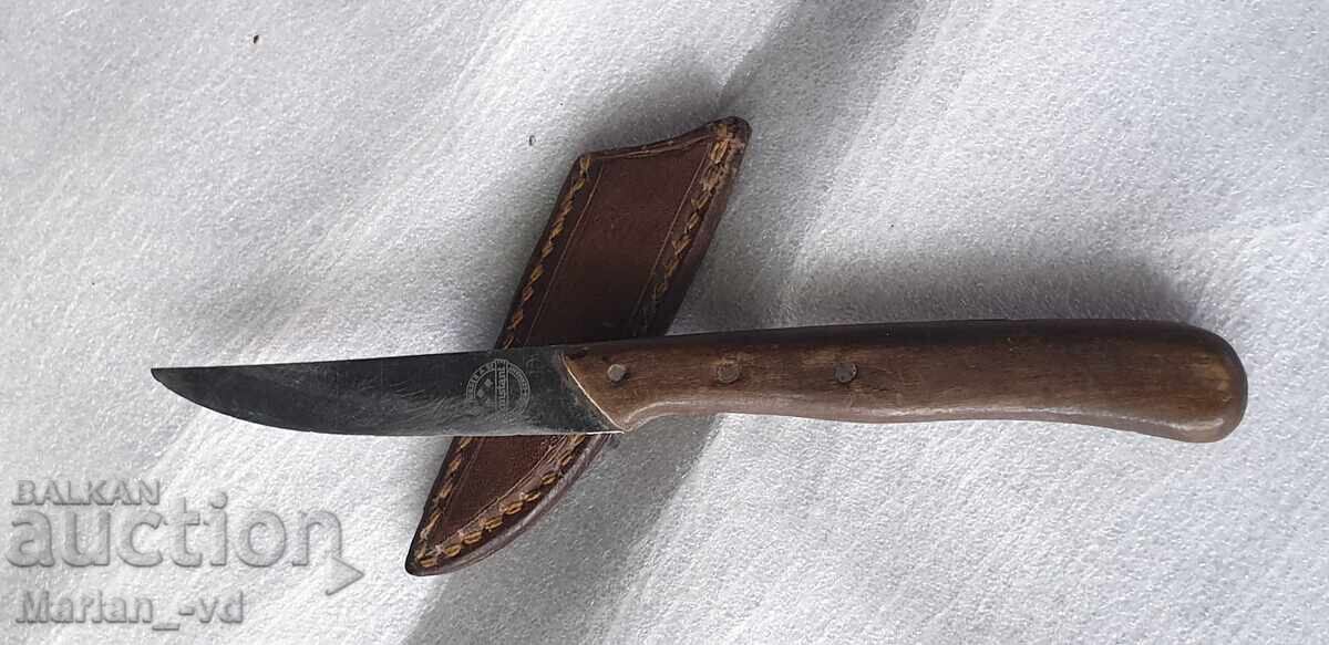Auction  An old knife