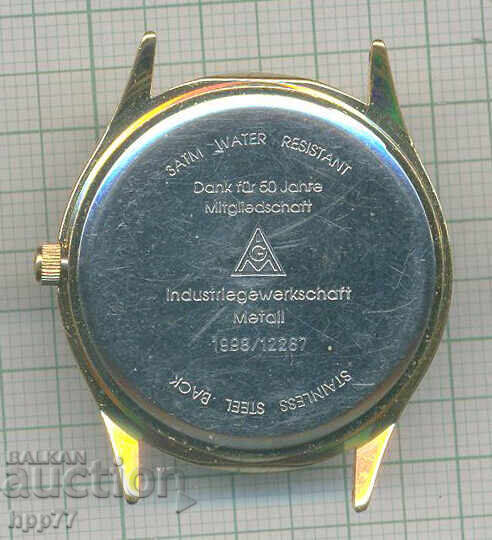Часовник   34 с цена € 1.75 | 3.42 лв.