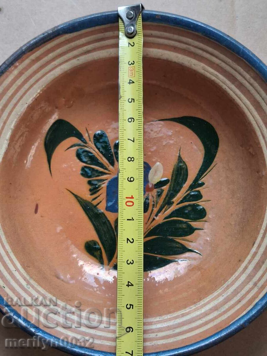 Licitație Bol vechi din lut, ceramică, farfurie ceramică de Troian Licitație Bol vechi din lut, ceramică, farfurie ceramică de Troian