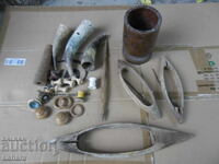 Antique wooden items: shuttle, distaff, cabinet handles, horns, etc