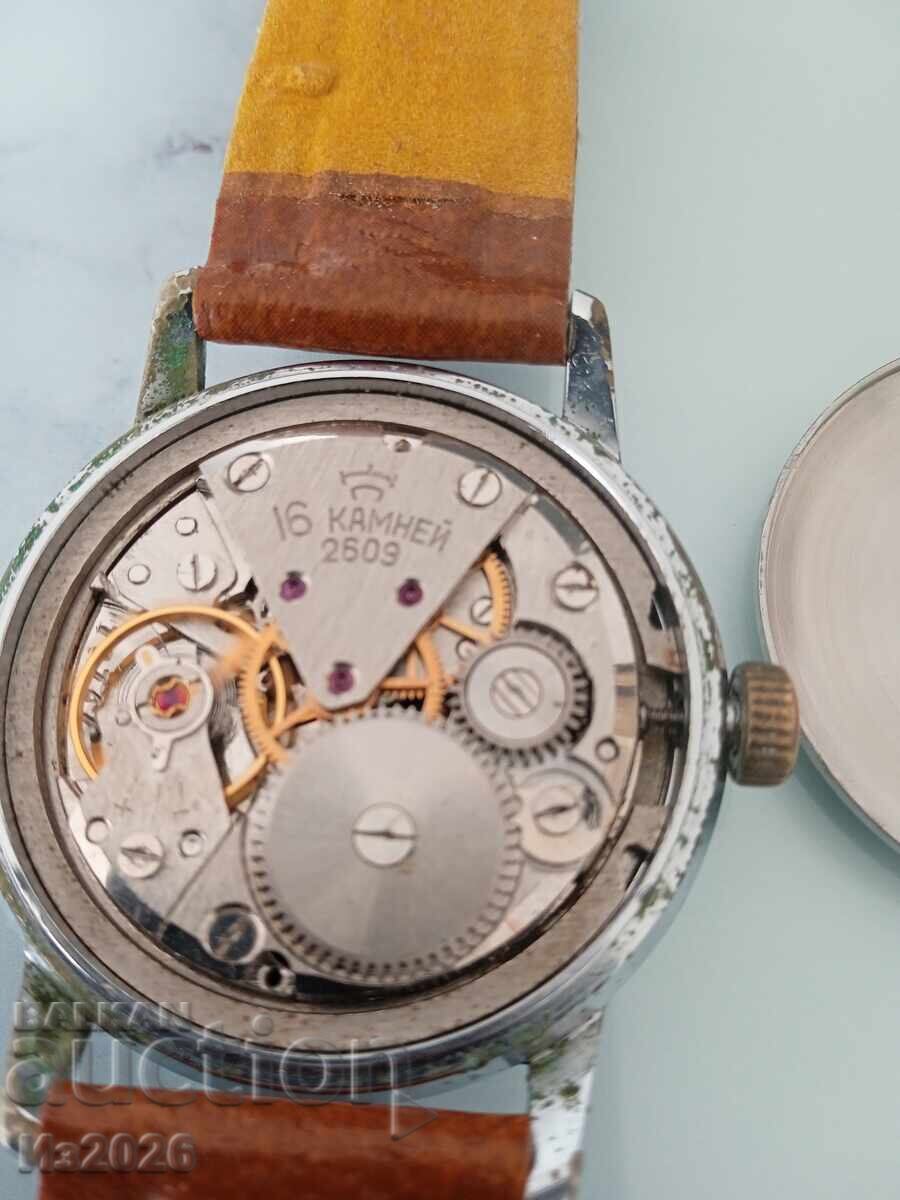 Ceas rusesc bărbătesc mecanic cu întoarcere manuală RAKETA - 6