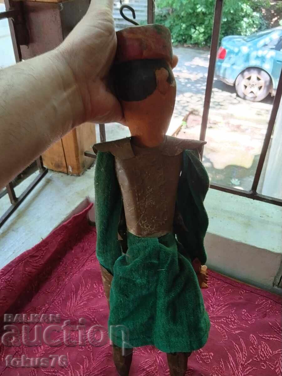 Veche marionetă mare din lemn - războinic - 6