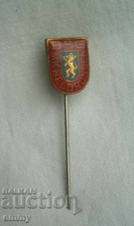 Insignă fotbal - BSG MK Heldrungen, RDG, Germania cu preț € 0.70 | 1.37 BGN