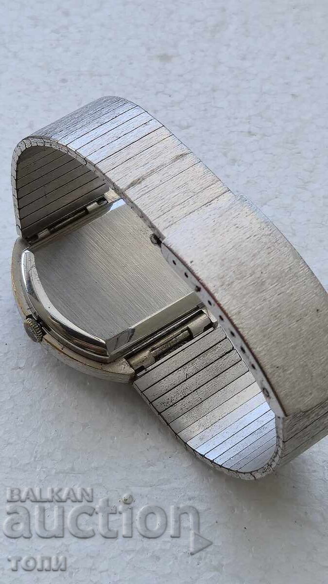 Аукцион ACCURIST AUTOMATIC SWISS MADE 21 JEWELS РЯДЪК РАБОТИ БЗЦ  !!