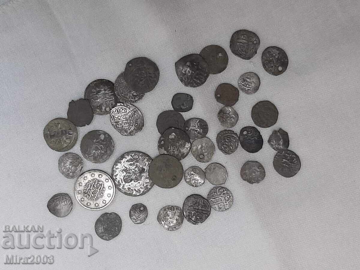 Auction Ottoman silver coins Lot of 37 pieces from 0.01 Auction Ottoman silver coins Lot of 37 pieces from 0.01