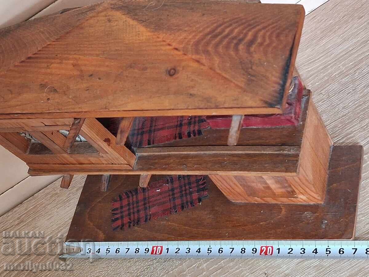 Machetă casă din perioada renașterii bulgare model la scară redusă - 6