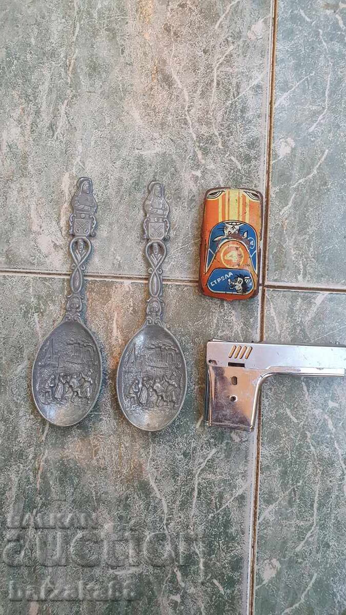 Παλαιά αντικείμενα 4 τεμάχια Παλαιά αντικείμενα 4 τεμάχια