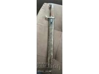 S98/05 bayonet, first model with ears