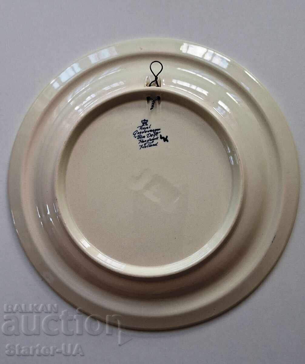 Διακοσμητικό πιάτο για συλλέκτες "Blue Delft", Holland με τιμή € 15.00 | 29.34 BGN