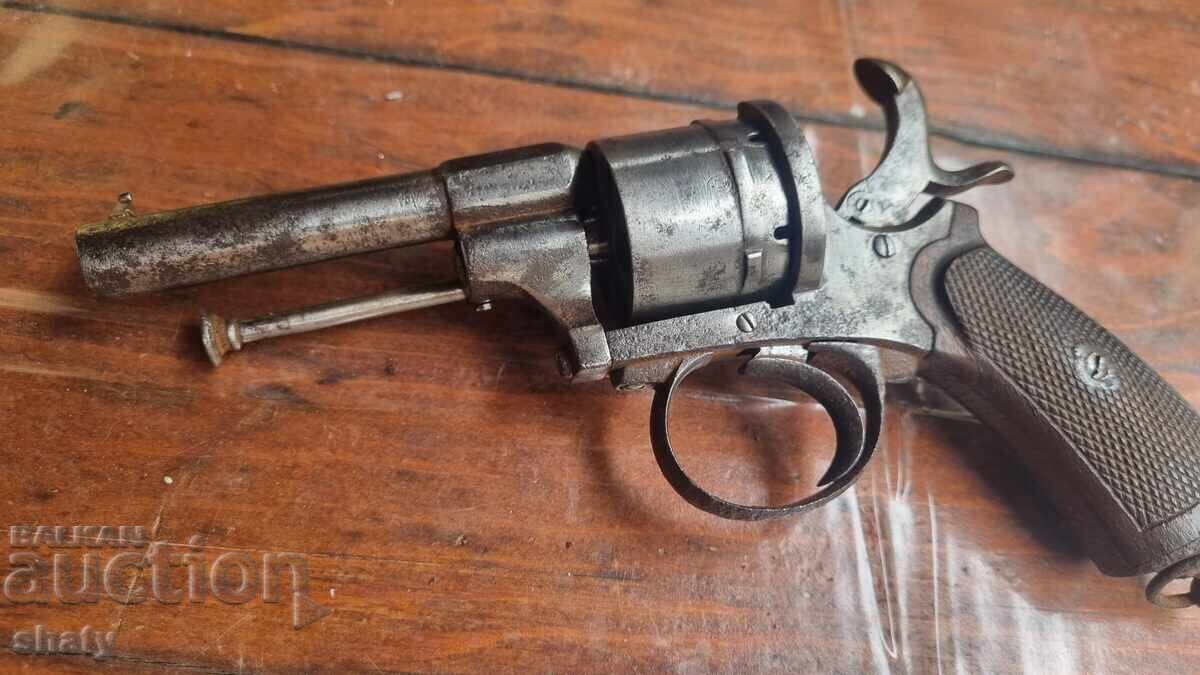 Revolver. Pistol. Lefaucheux - 6