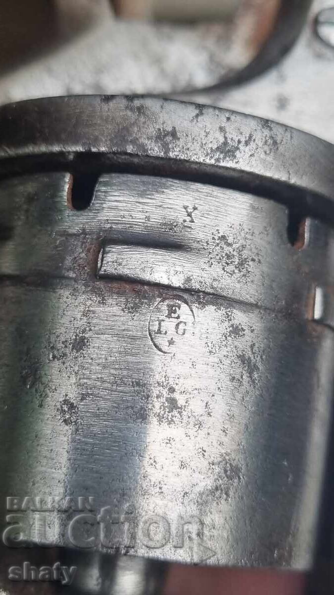 Revolver. Pistol. Lefaucheux - 7