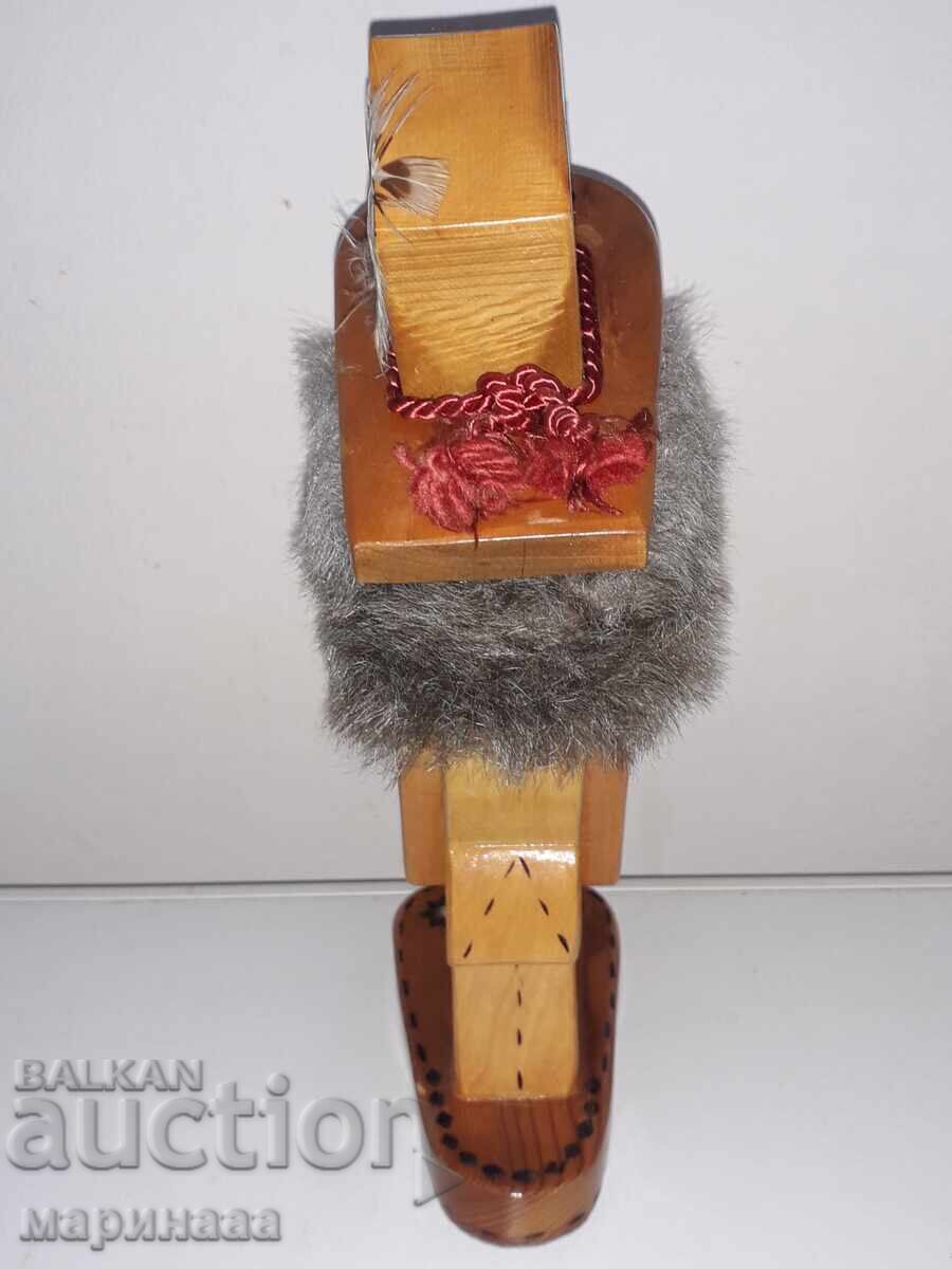 Delivery of VINTAGE LARGE NUTCRACKER. WOOD
