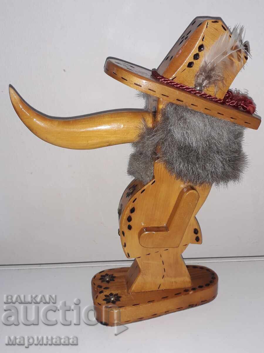 VINTAGE LARGE NUTCRACKER. WOOD