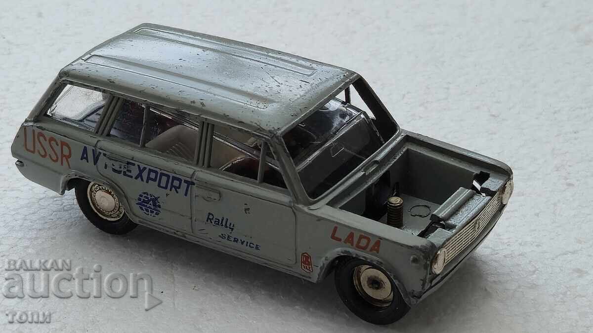 VAZ - 2102 ΚΑΤΑΣΚΕΥΑΣΜΕΝΟ ΣΤΗΝ ΕΣΣΔ ΣΠΑΝΙΟ ΚΟΜΜΑΤΙ !!!!