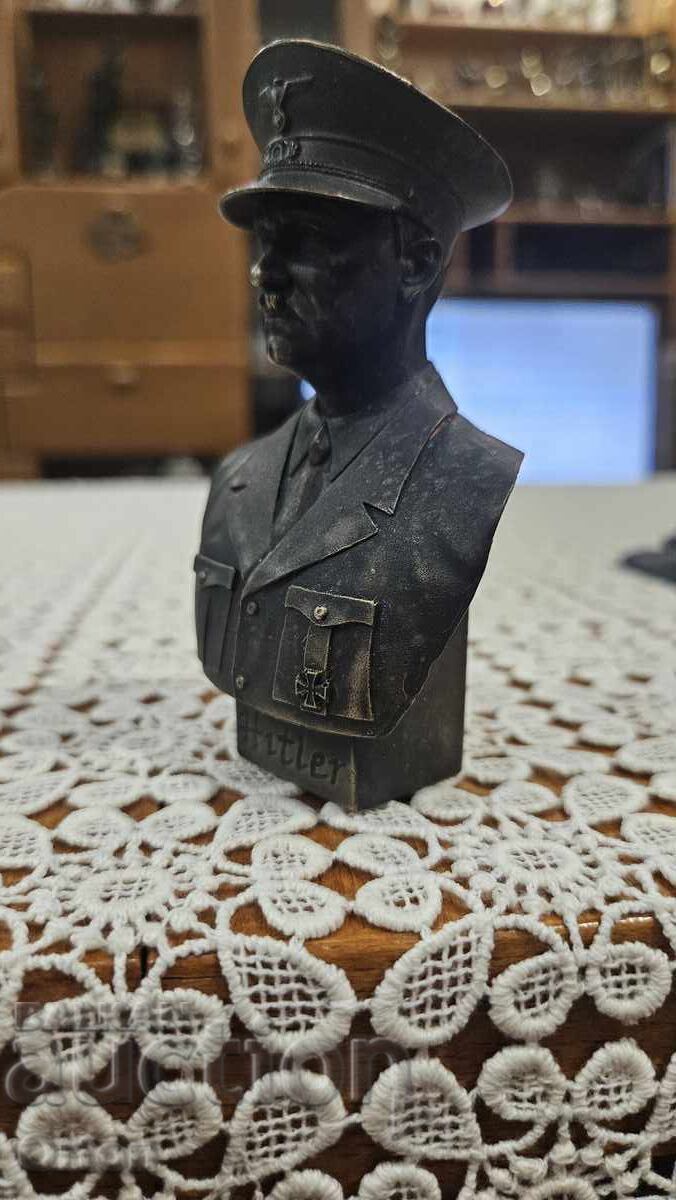 Auction  Hitler