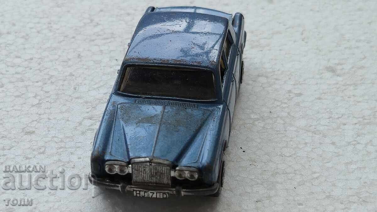 Livrarea MATCHBOX BULGARIA ROLLS ROYCE SILVER SHADOW RARITATE !!!