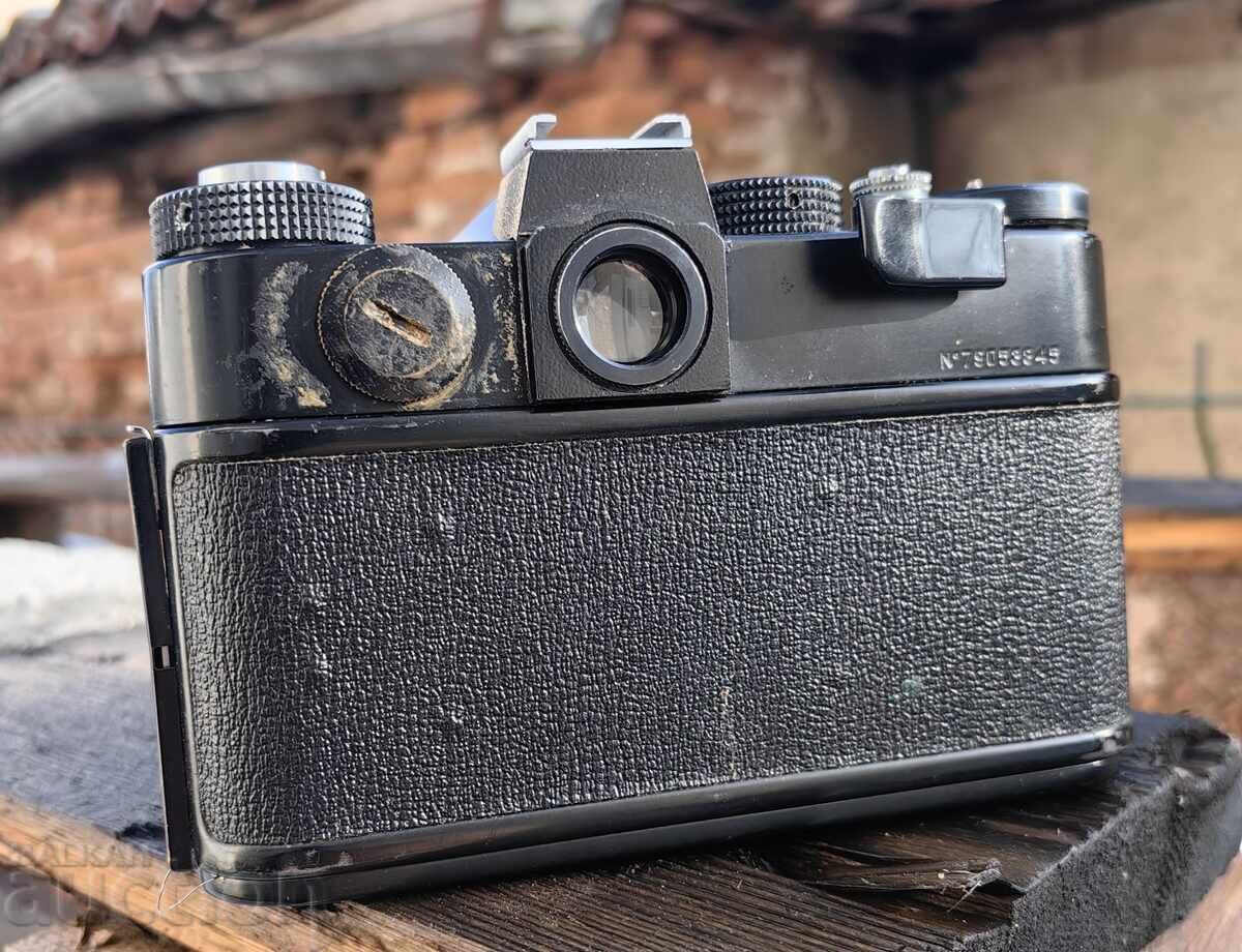 APARAT FOTO VECHI ZENIT ZENIT OLIMPIADA OBIECTIV HELIOS cu preț € 16.55 | 32.37 BGN