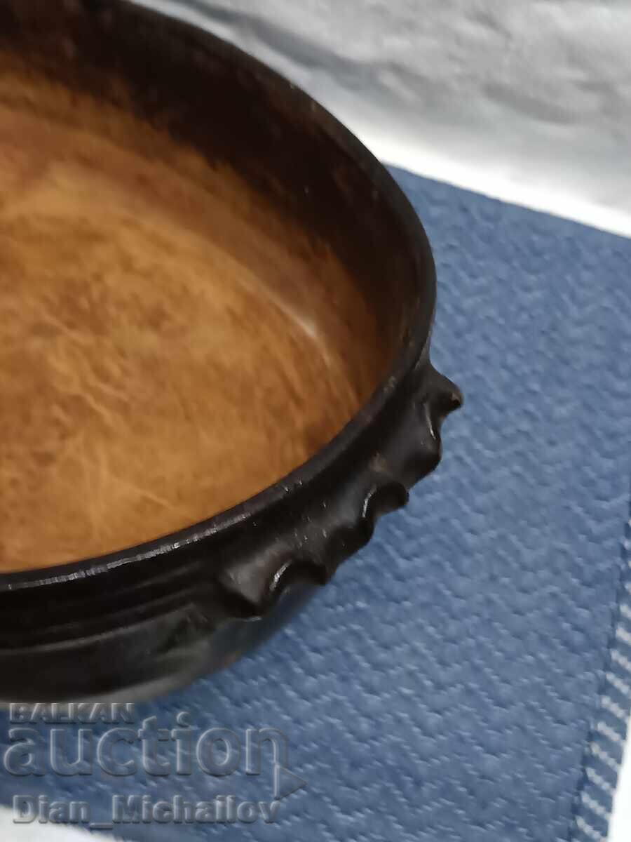 Licitație Caserolă veche din ceramică Licitație Caserolă veche din ceramică