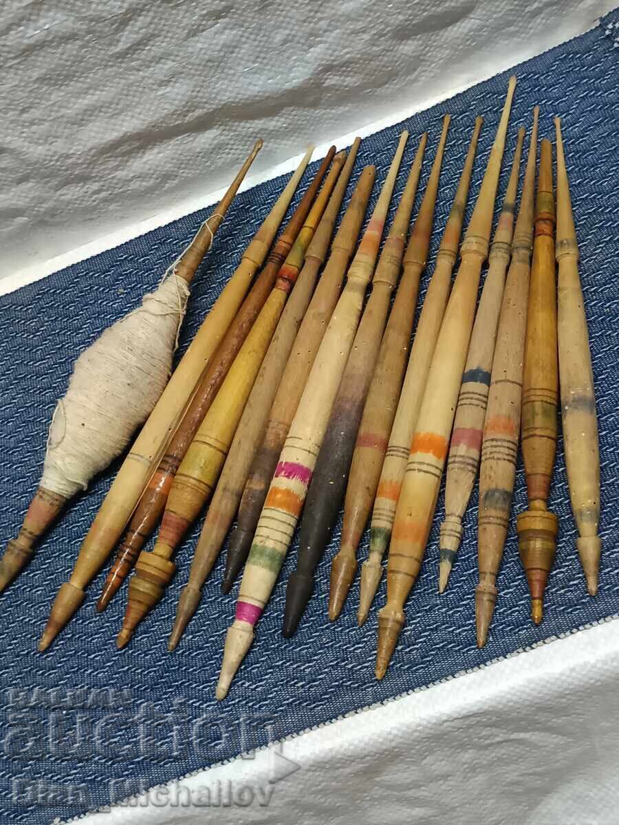 Παρτίδα Παλιά Αδράχτια με τιμή € 32.00 | 62.59 BGN Παρτίδα Παλιά Αδράχτια με τιμή € 32.00 | 62.59 BGN