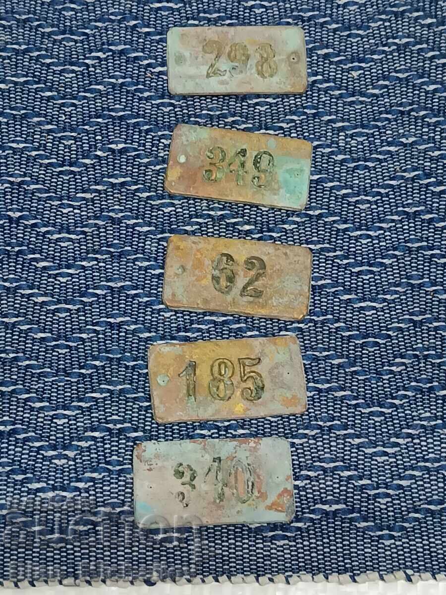 284 plăcuțe vechi din cupru pentru camere de hotel cu preț € 40.00 | 78.23 BGN 284 plăcuțe vechi din cupru pentru camere de hotel cu preț € 40.00 | 78.23 BGN