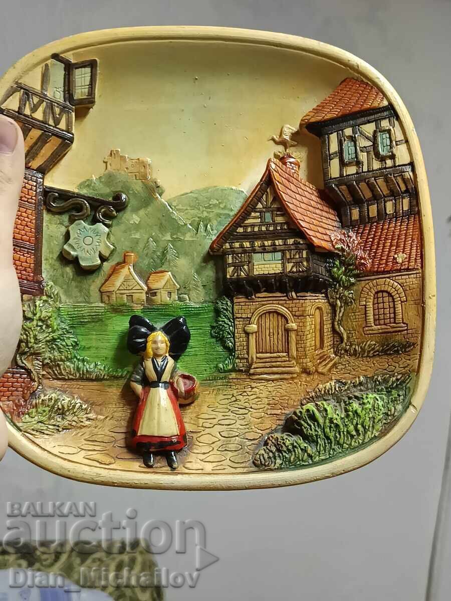 Tablou vechi din ceramică în relief - 7