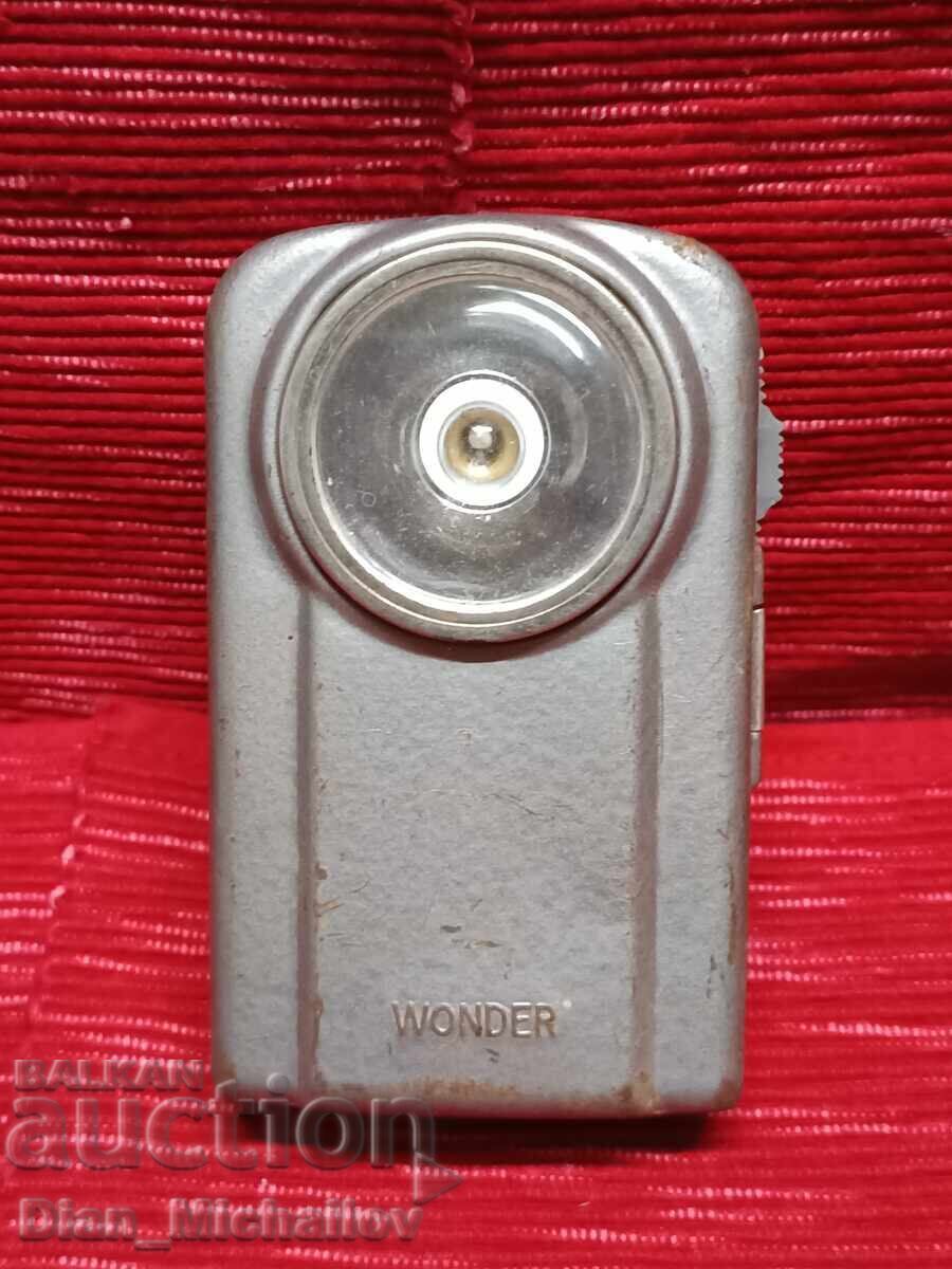 Γαλλικός φακός Wonder Β'ΠΠ Γαλλικός φακός Wonder Β'ΠΠ